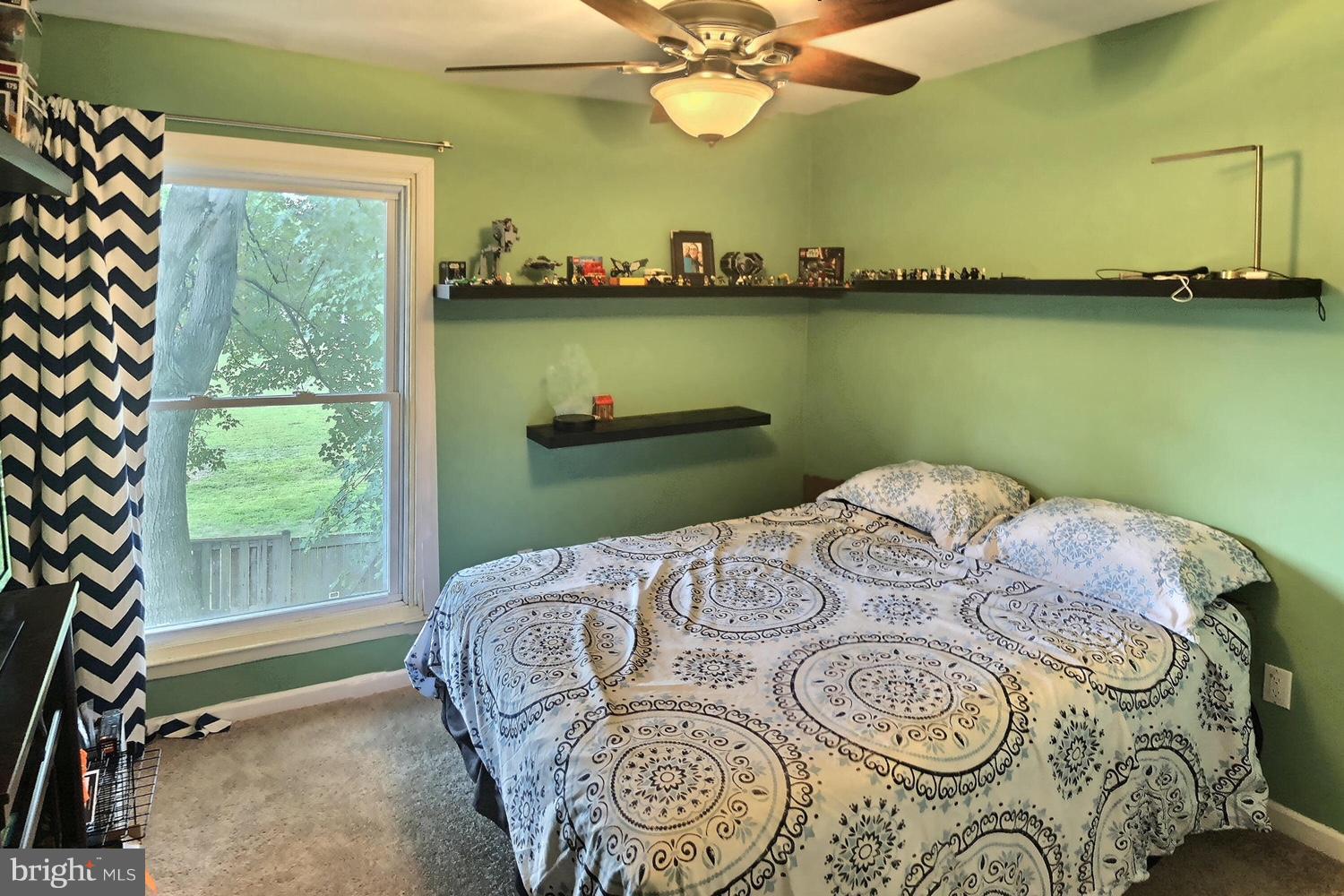 CROFTON MEADOWS - Residential