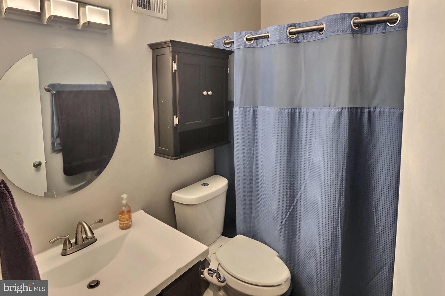 CROFTON MEADOWS - Residential