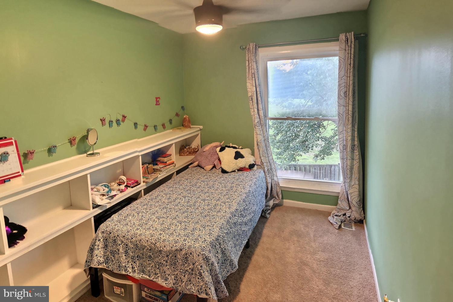 CROFTON MEADOWS - Residential