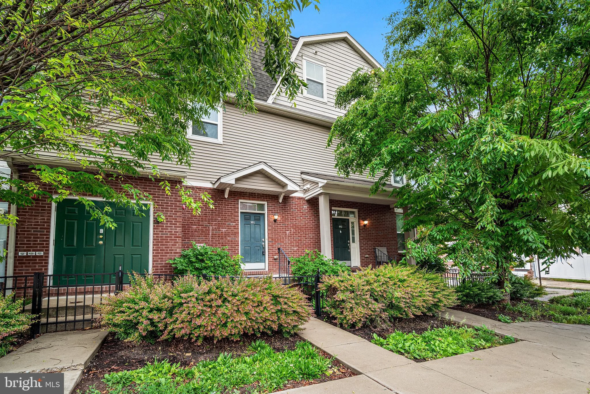 1205 Green Street Unit 101