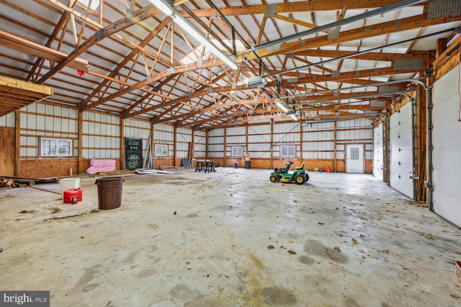 LONGWOODS - Residential