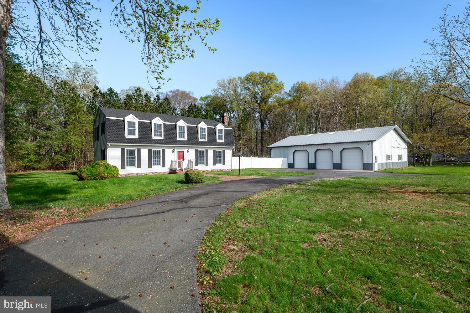 LONGWOODS - Residential