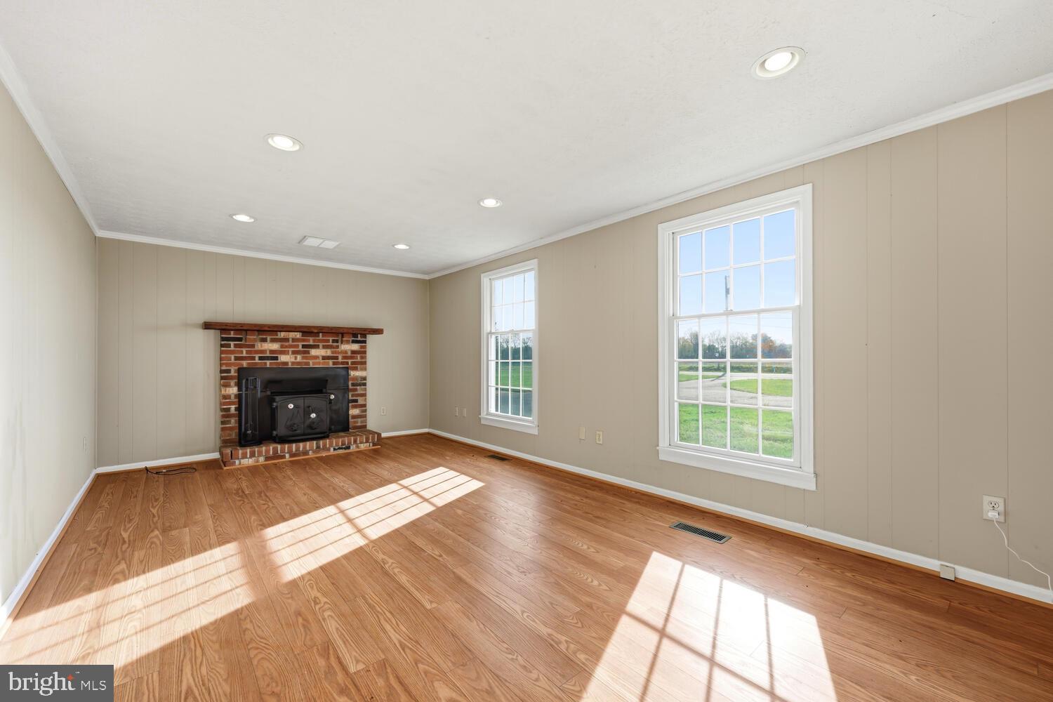 LONGWOODS - Residential