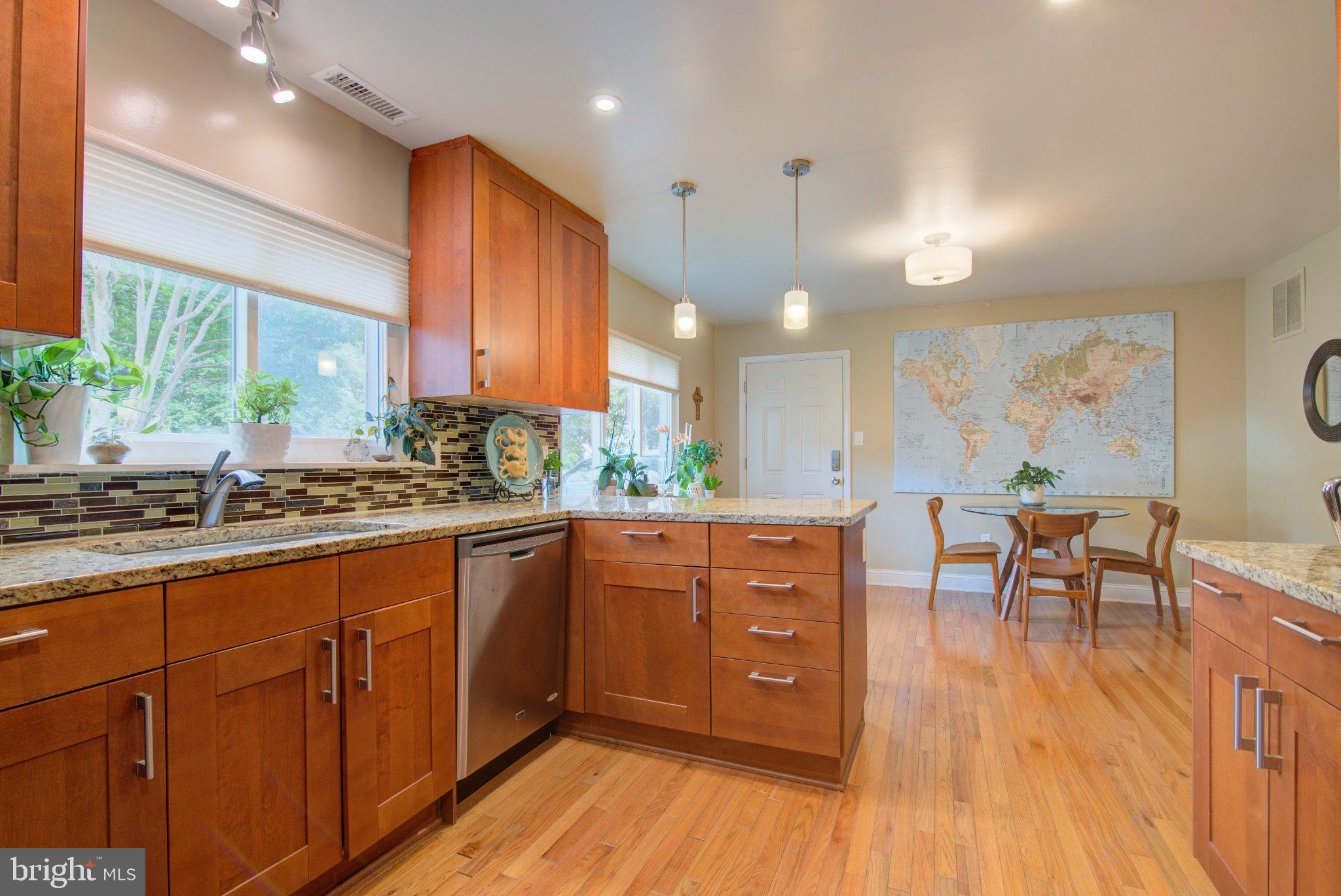 1442 YELLOWWOOD COURT
