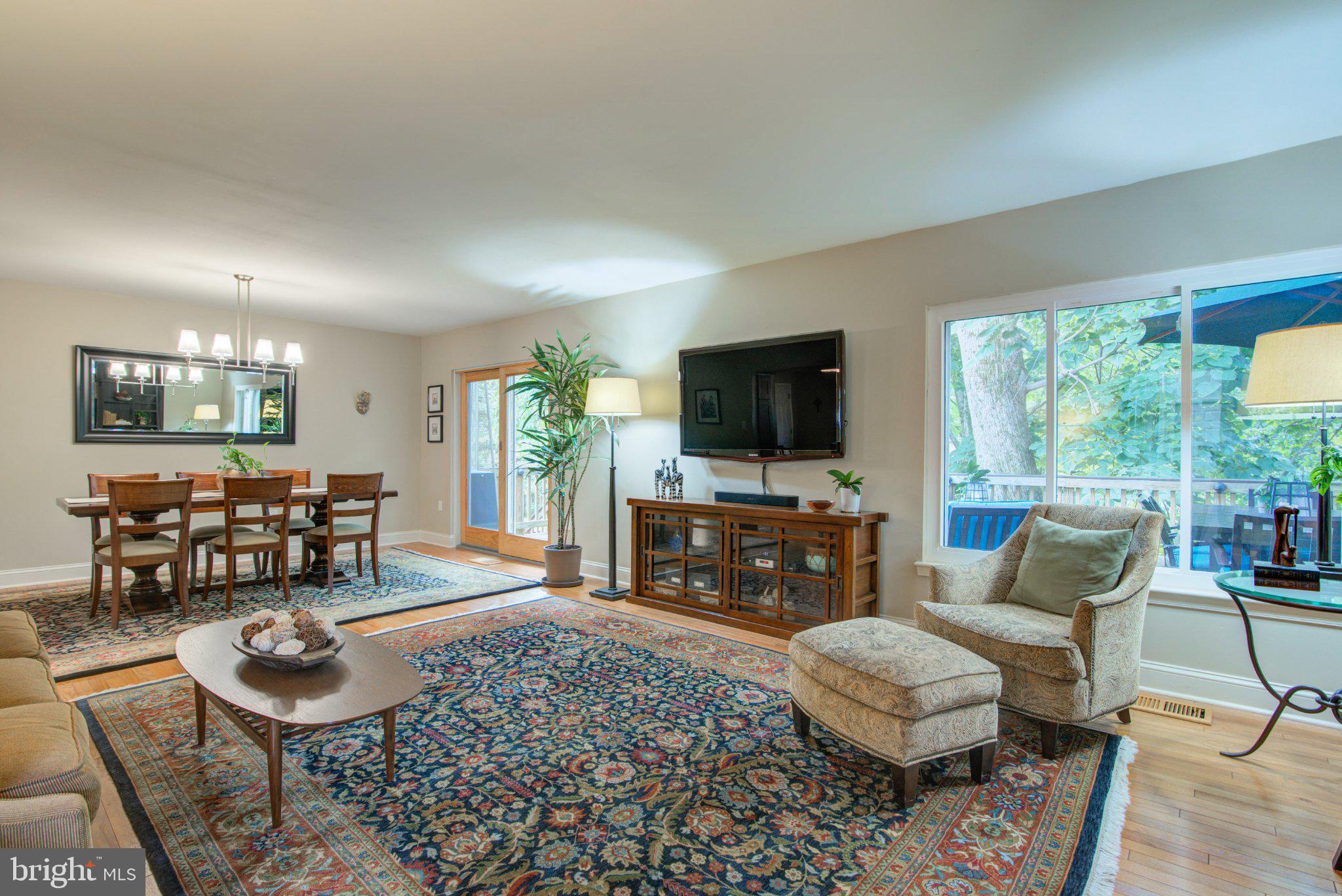 1442 YELLOWWOOD COURT
