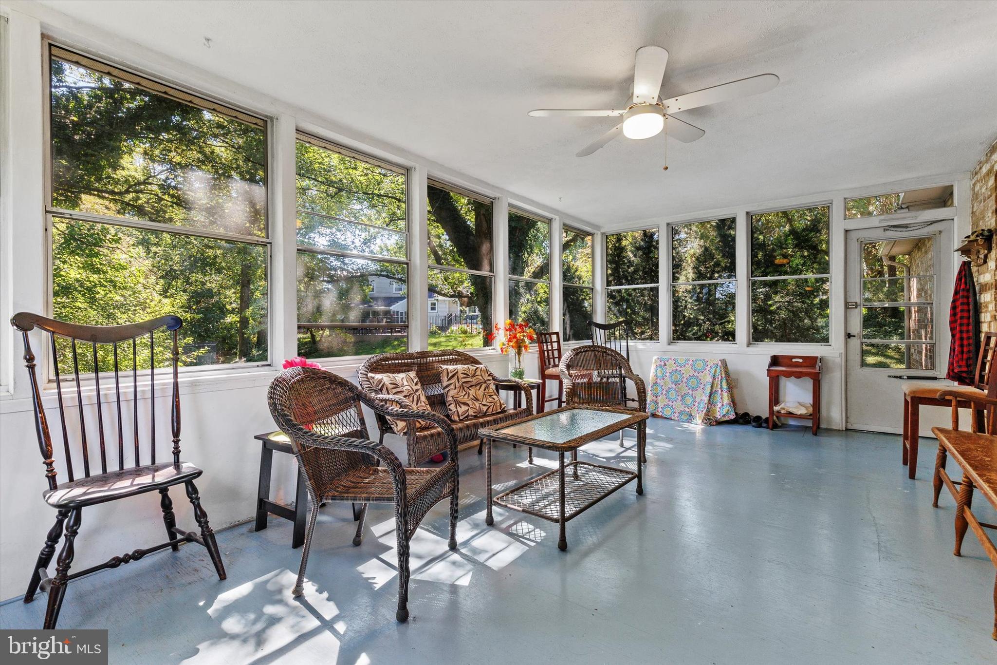 GREEN LANE FARMS - Residential