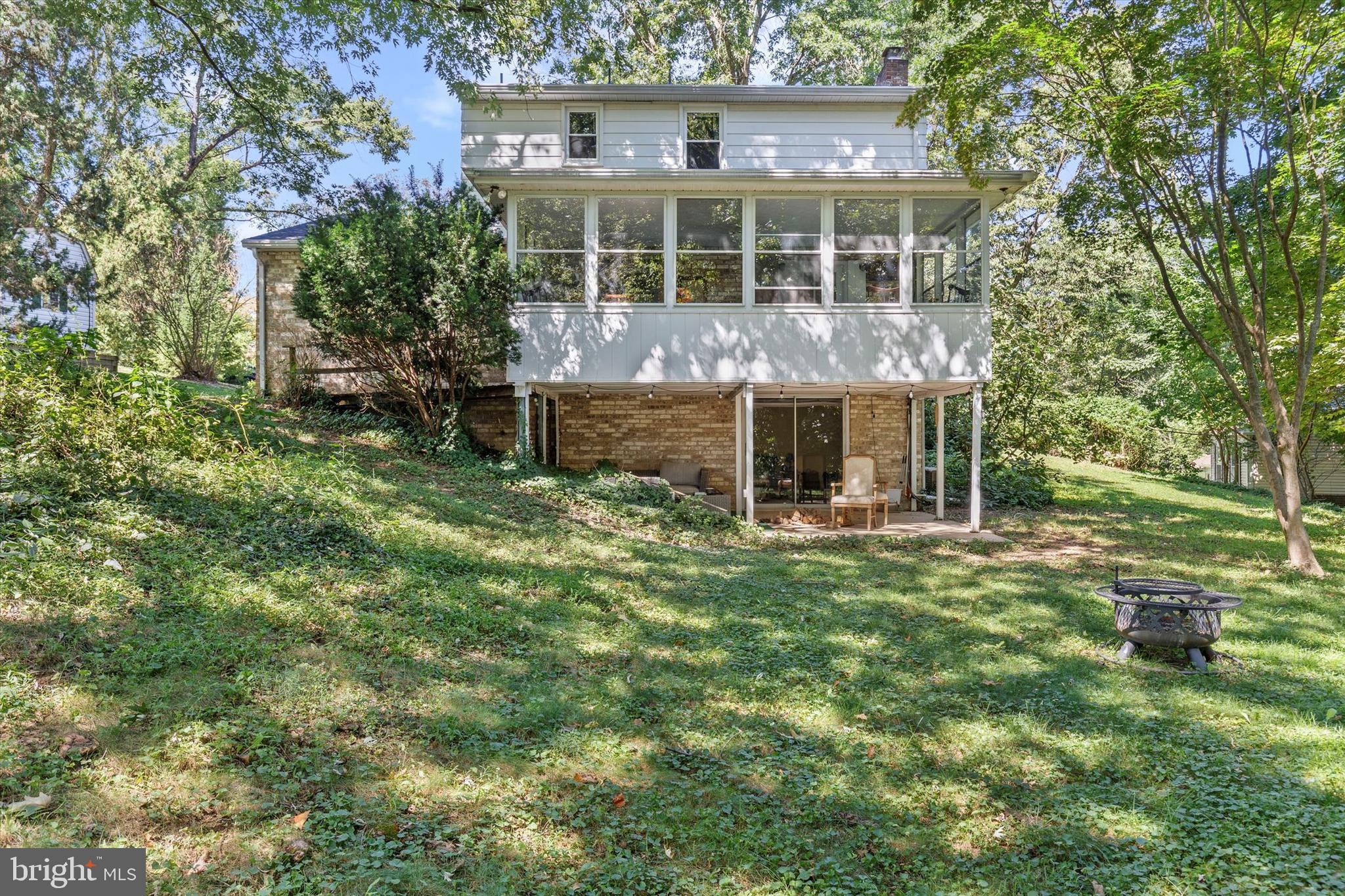 GREEN LANE FARMS - Residential