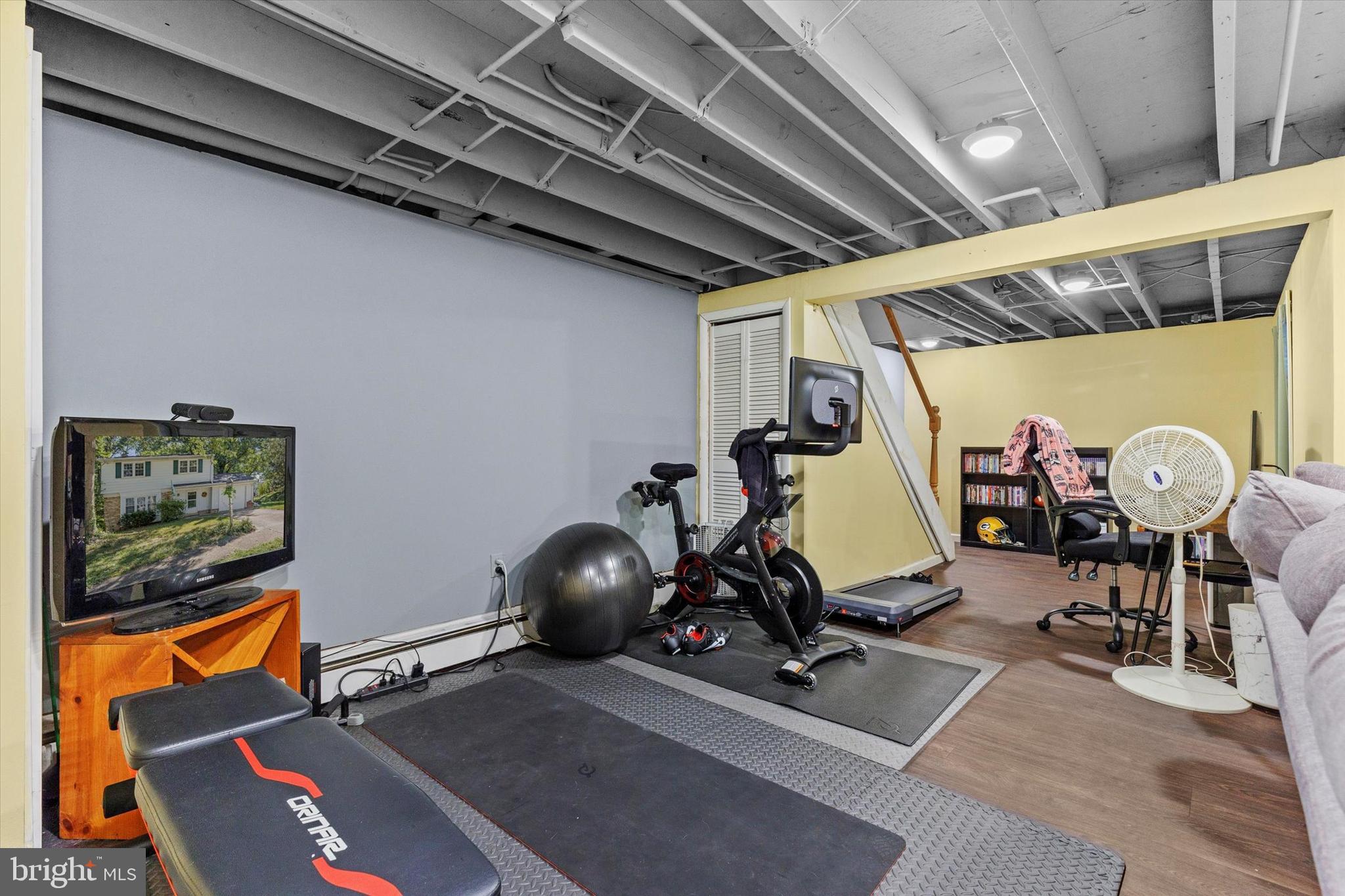 GREEN LANE FARMS - Residential