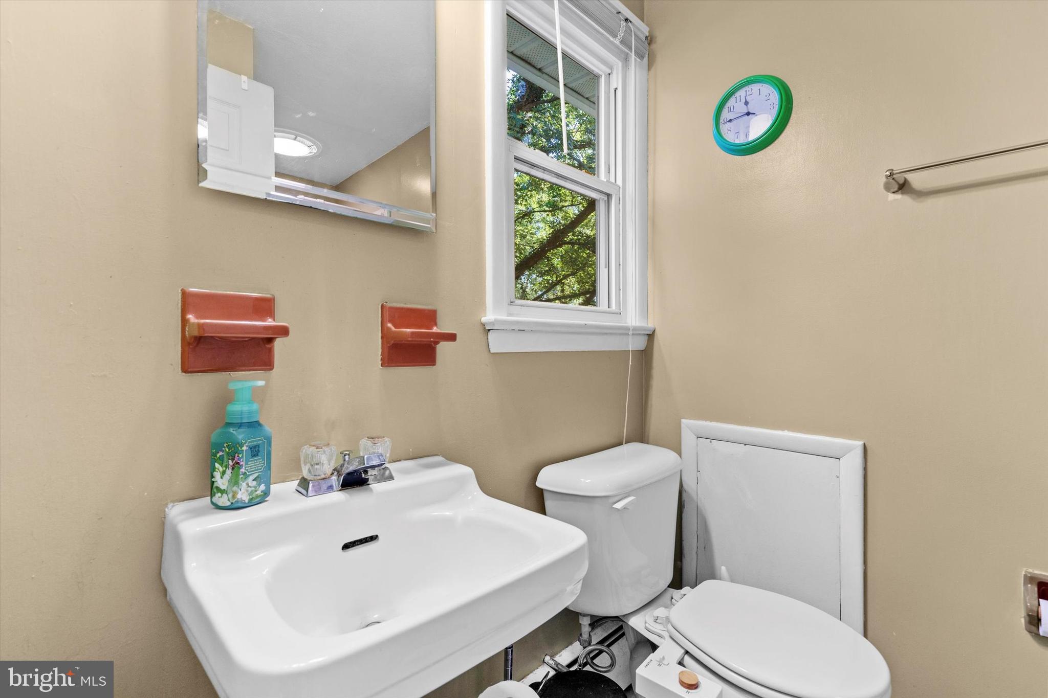 GREEN LANE FARMS - Residential