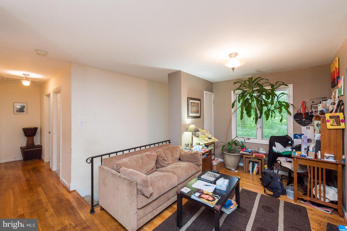 ROSE HILL PARK - Residential