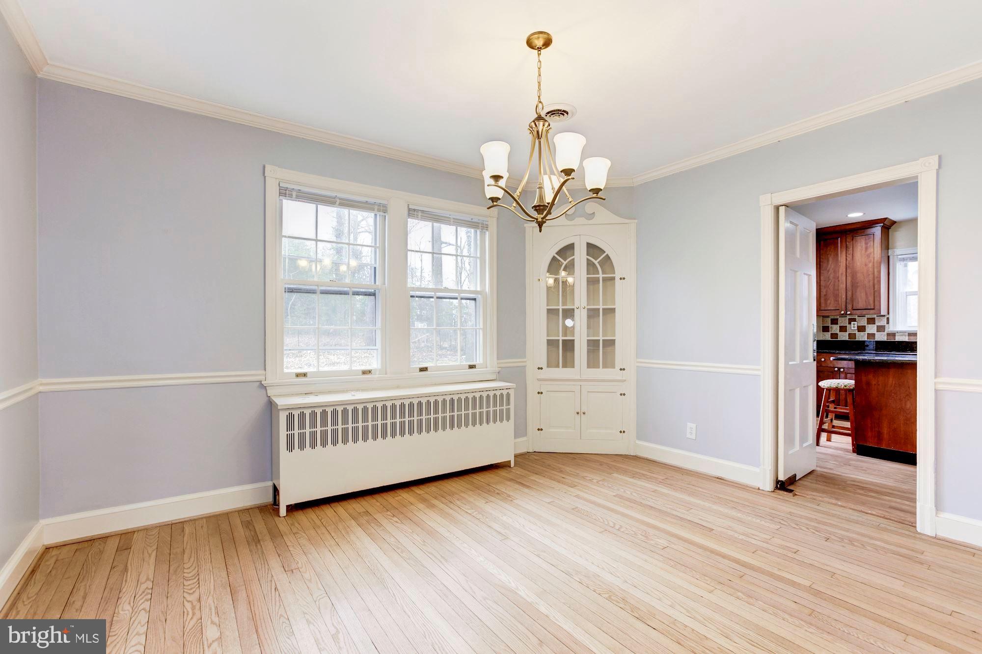 WOODSIDE PARK - Residential Lease