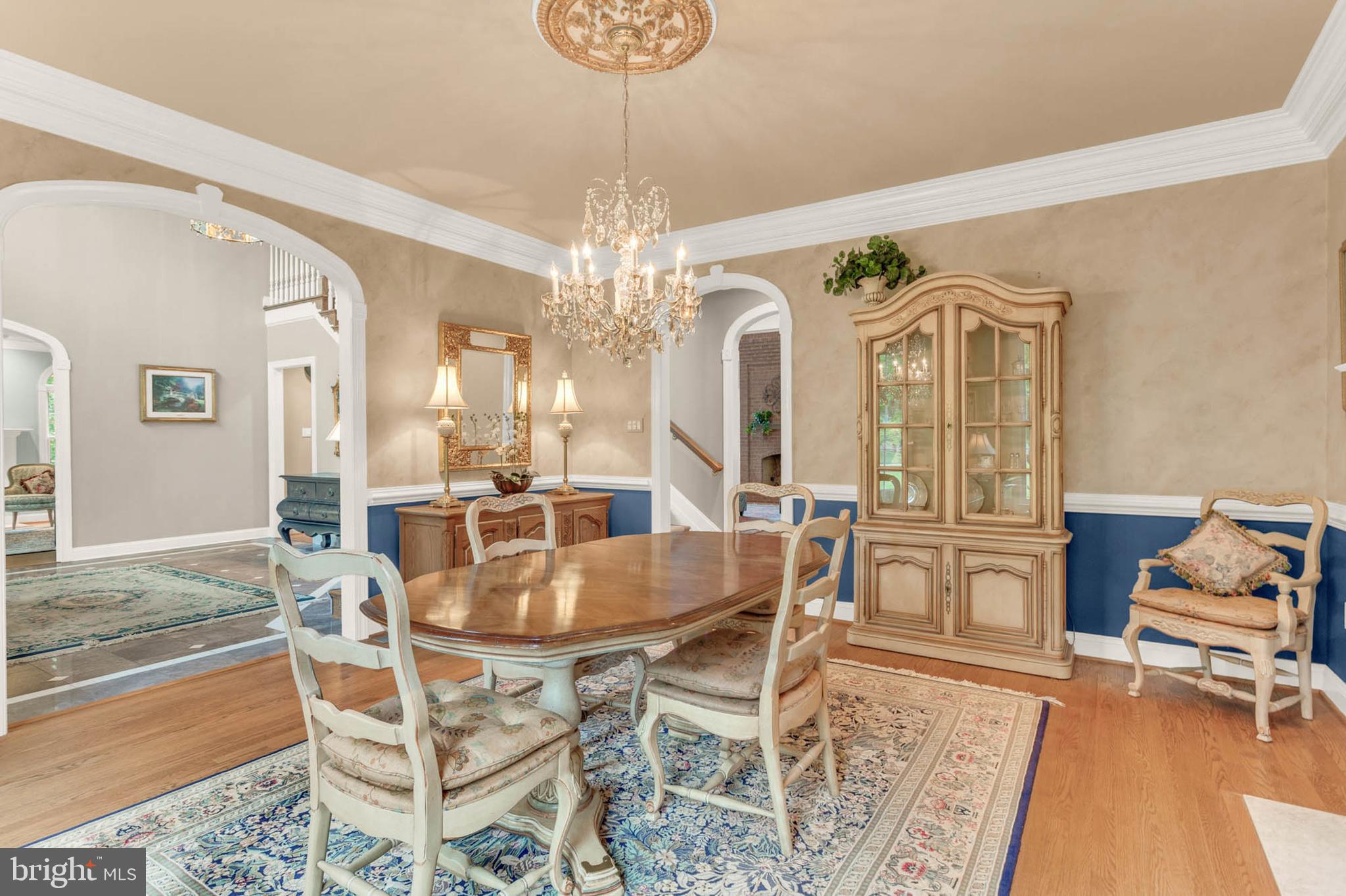 ALLNUTT FARMS ESTATES - Residential