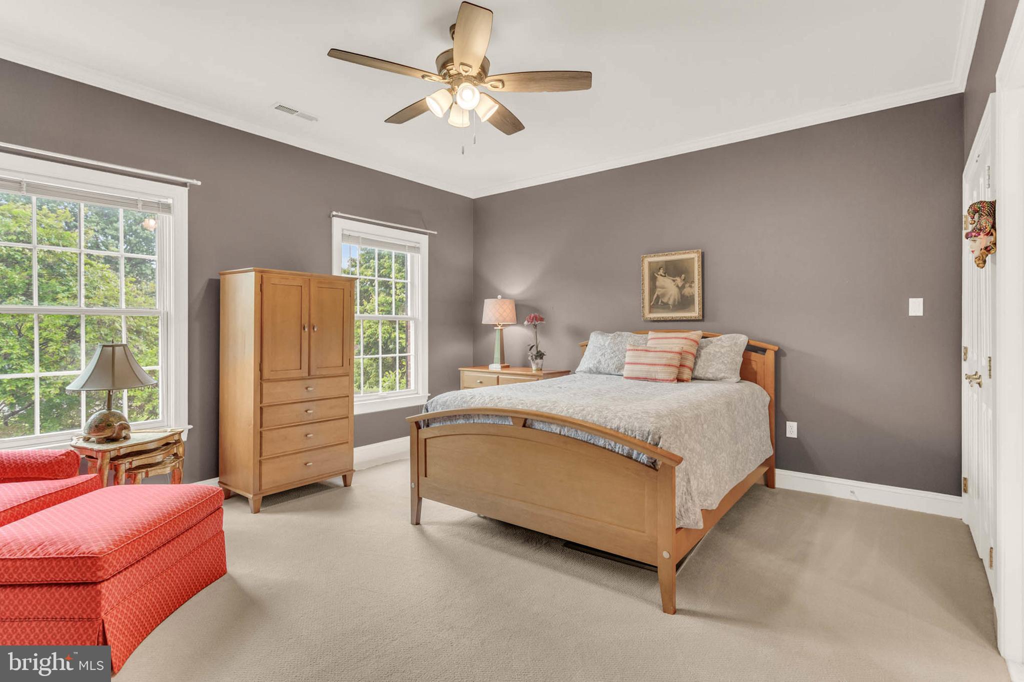 ALLNUTT FARMS ESTATES - Residential