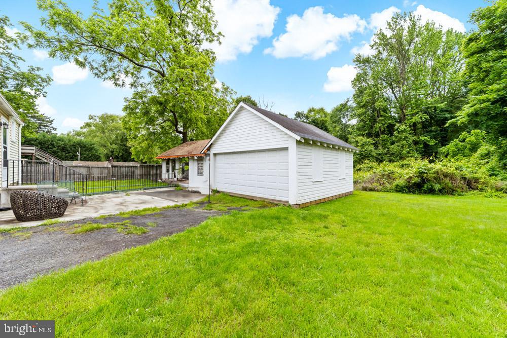 73 FAIRFIELD AVENUE