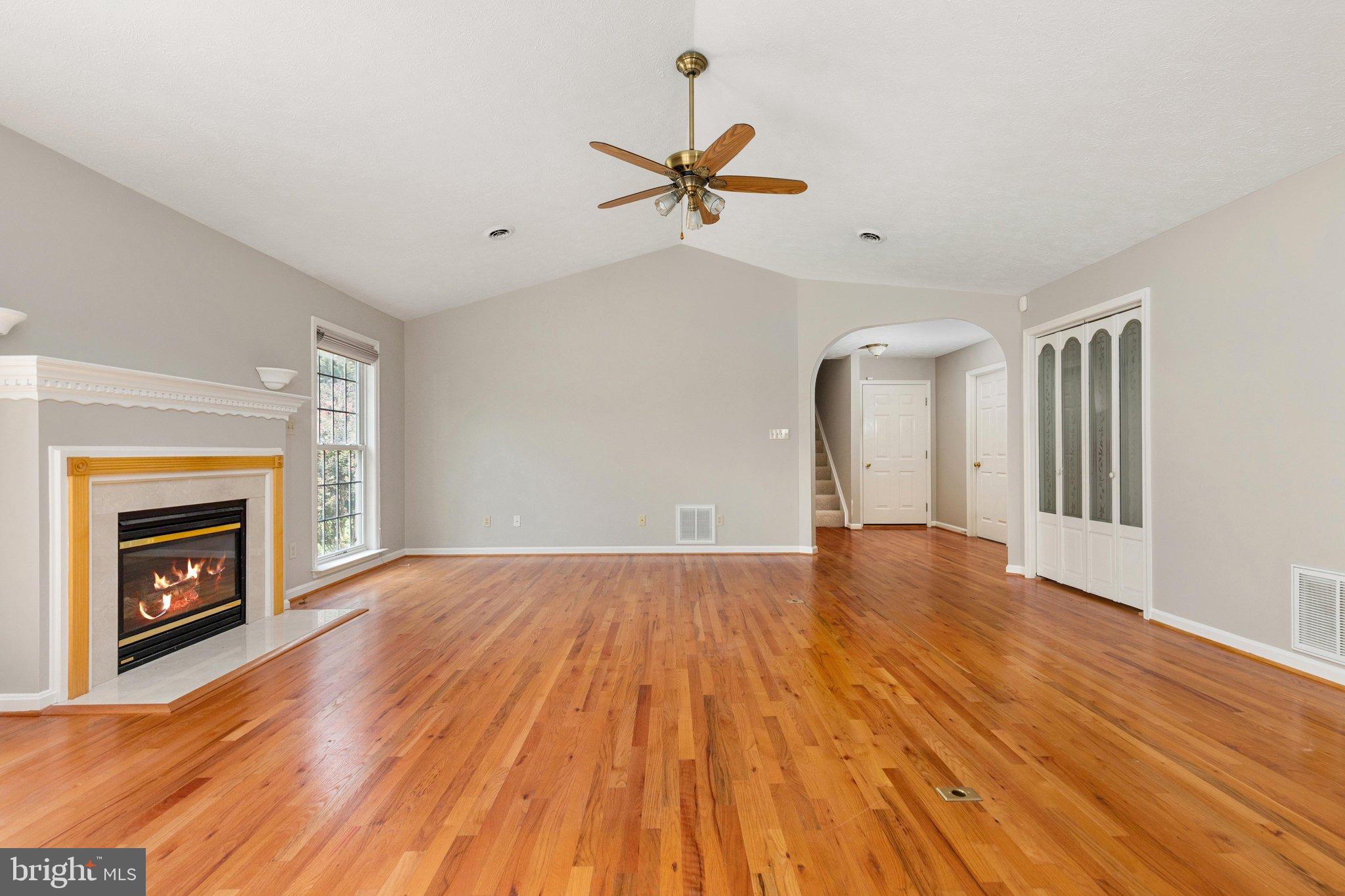 307 CANYON ROAD