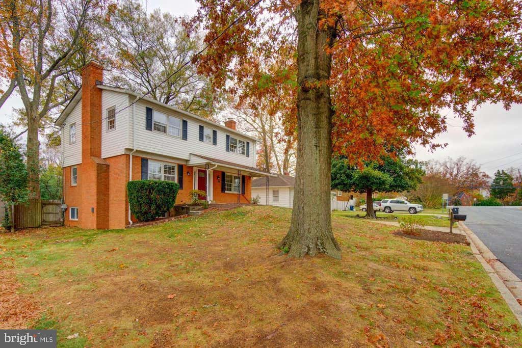 Photo of 11207 Emack Road, BELTSVILLE, MD 20705 (MLS # MDPG2199846)