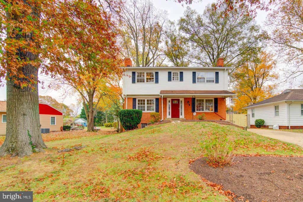 Photo of 11207 Emack Road, BELTSVILLE, MD 20705 (MLS # MDPG2199846)