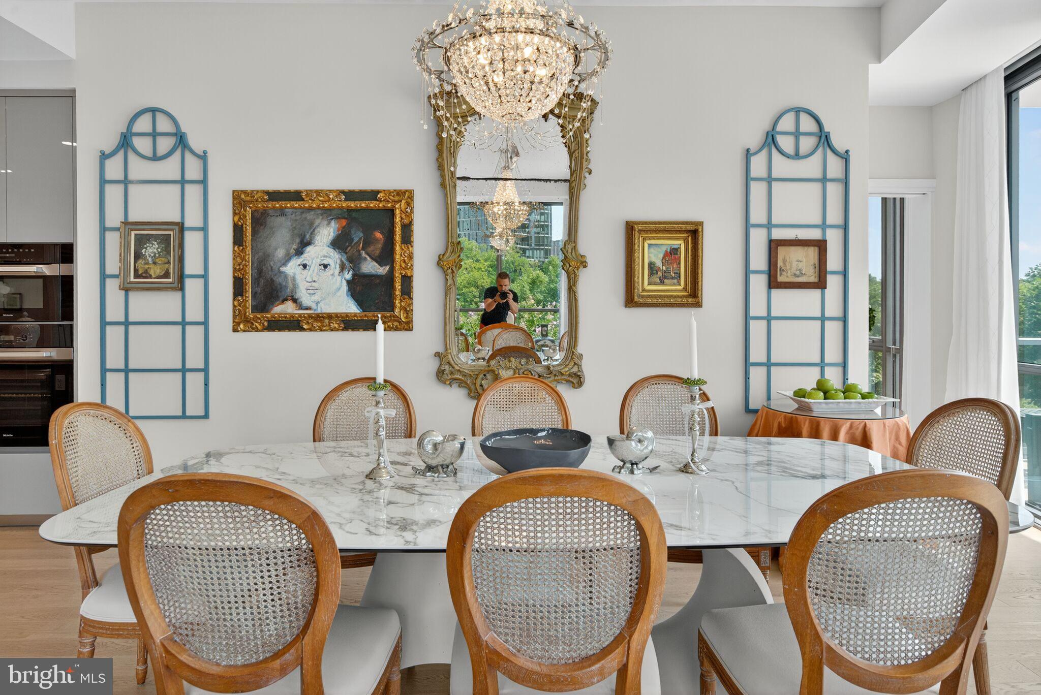 TYSONS CORNER - Residential