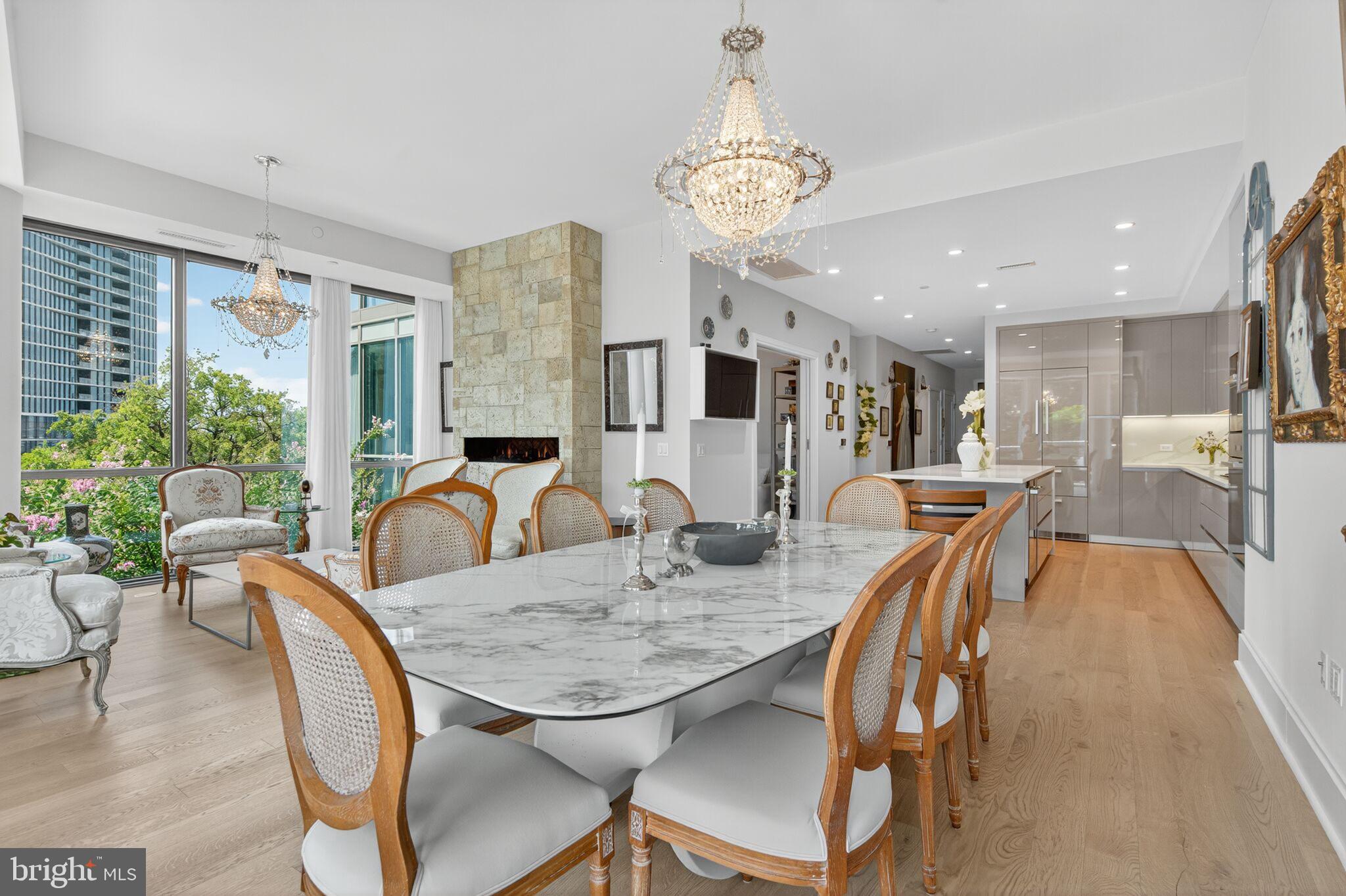 TYSONS CORNER - Residential