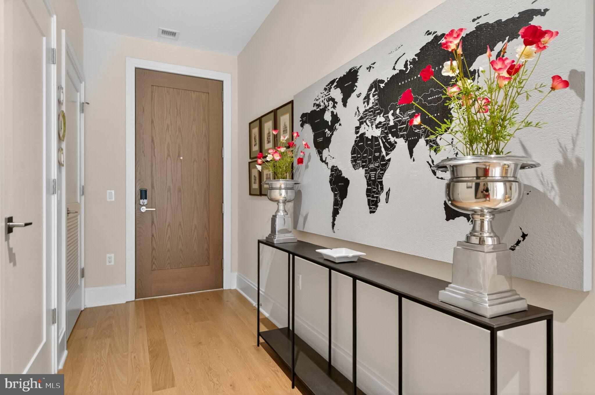 TYSONS CORNER - Residential