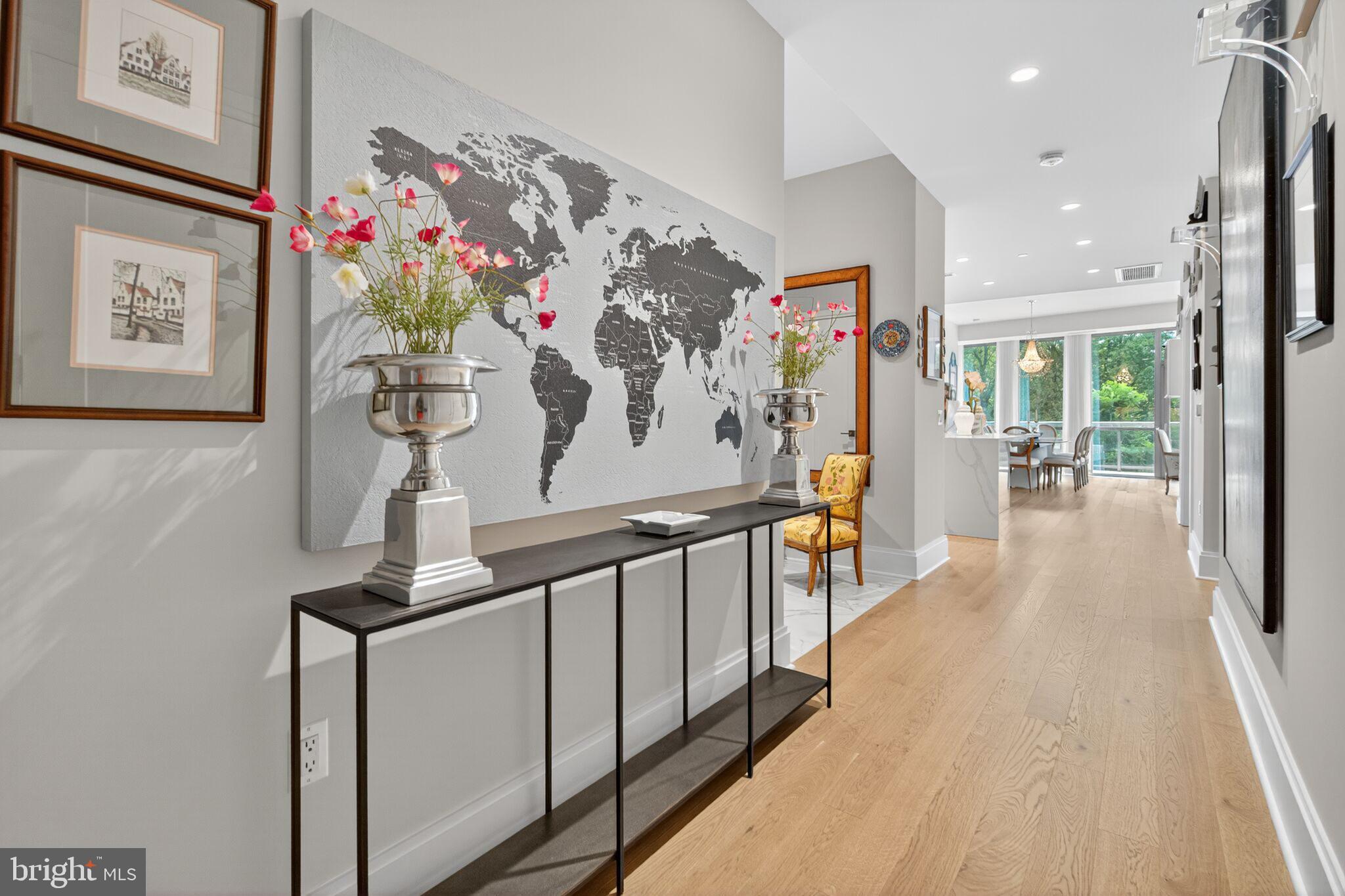 TYSONS CORNER - Residential