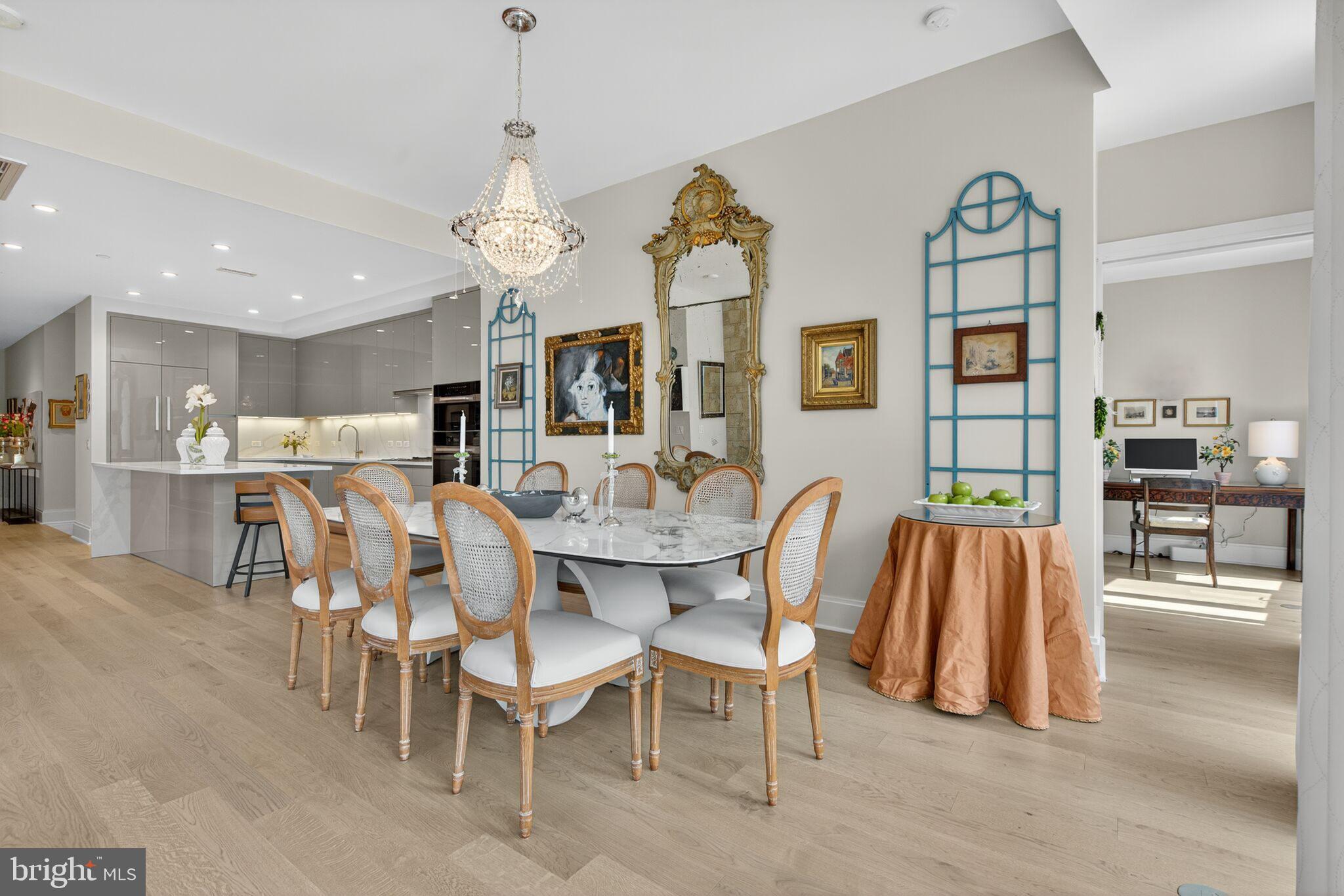 TYSONS CORNER - Residential