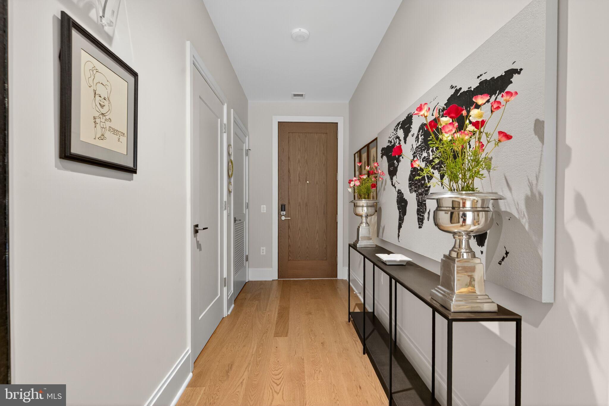 TYSONS CORNER - Residential