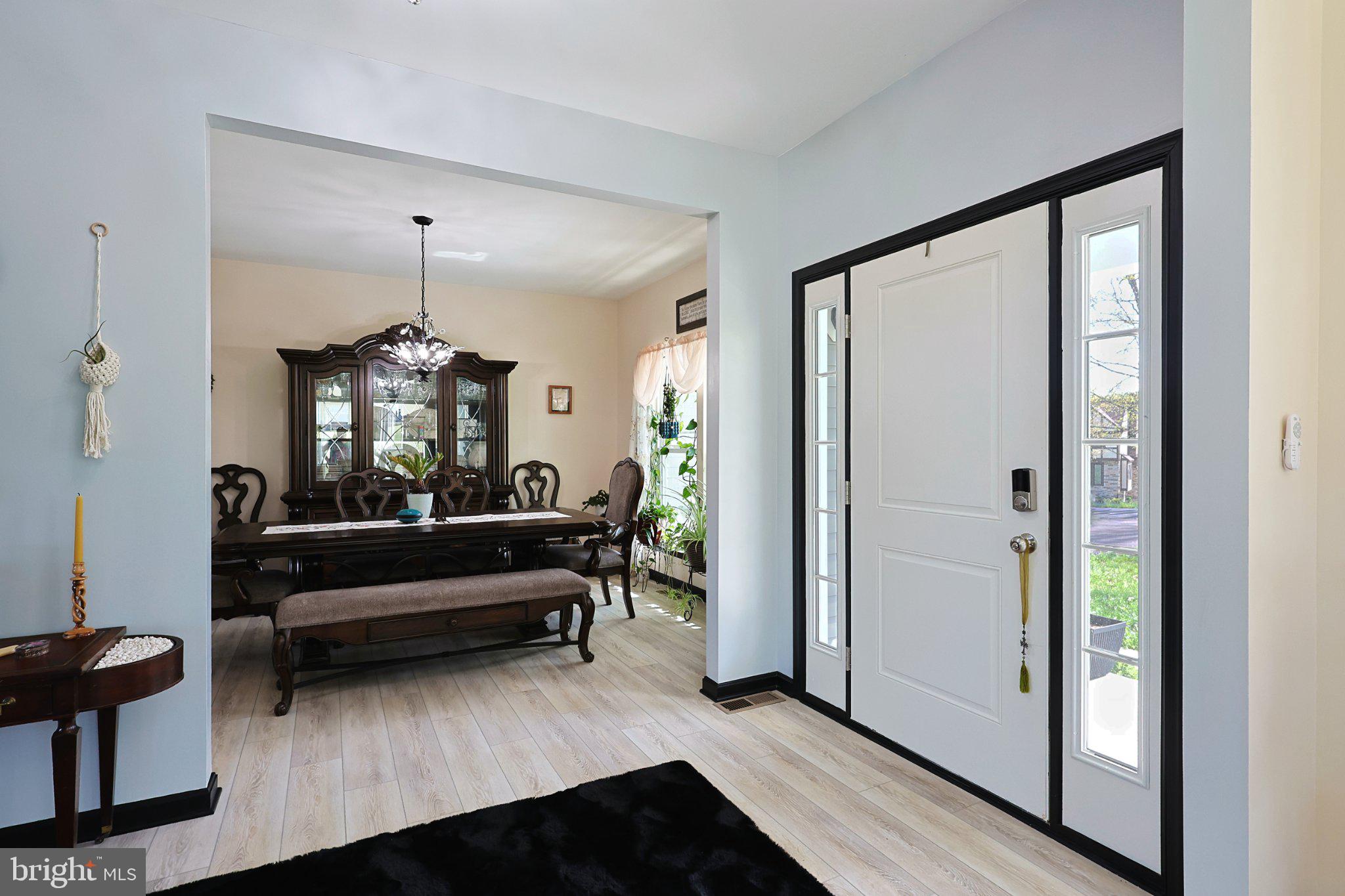 LAKEWOOD - Residential