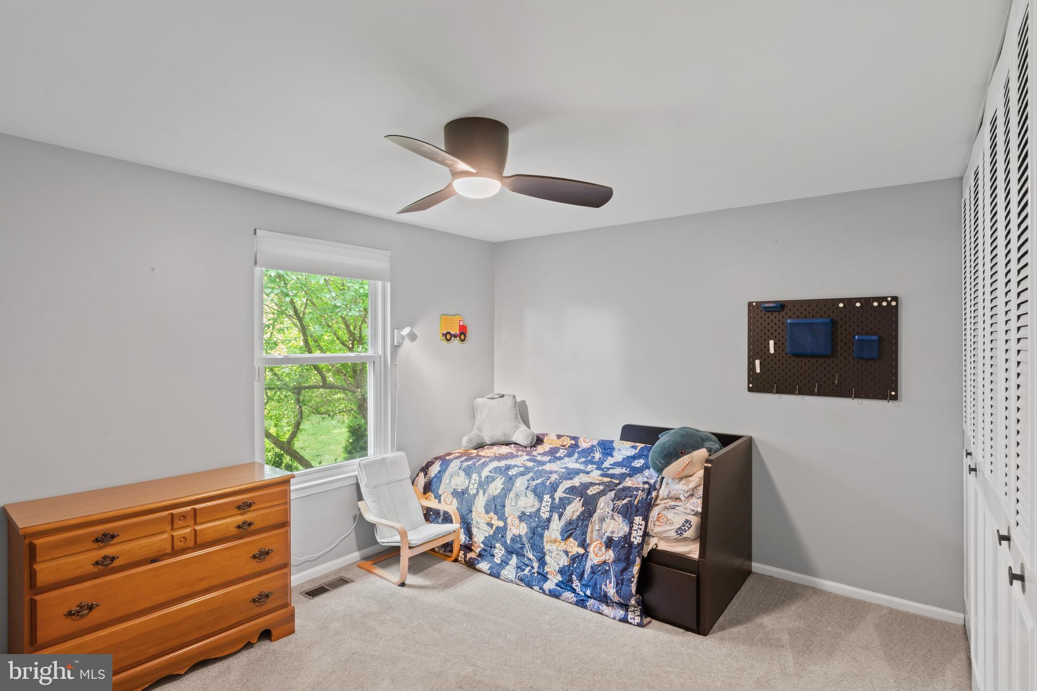 CRESTBROOK - Residential Lease