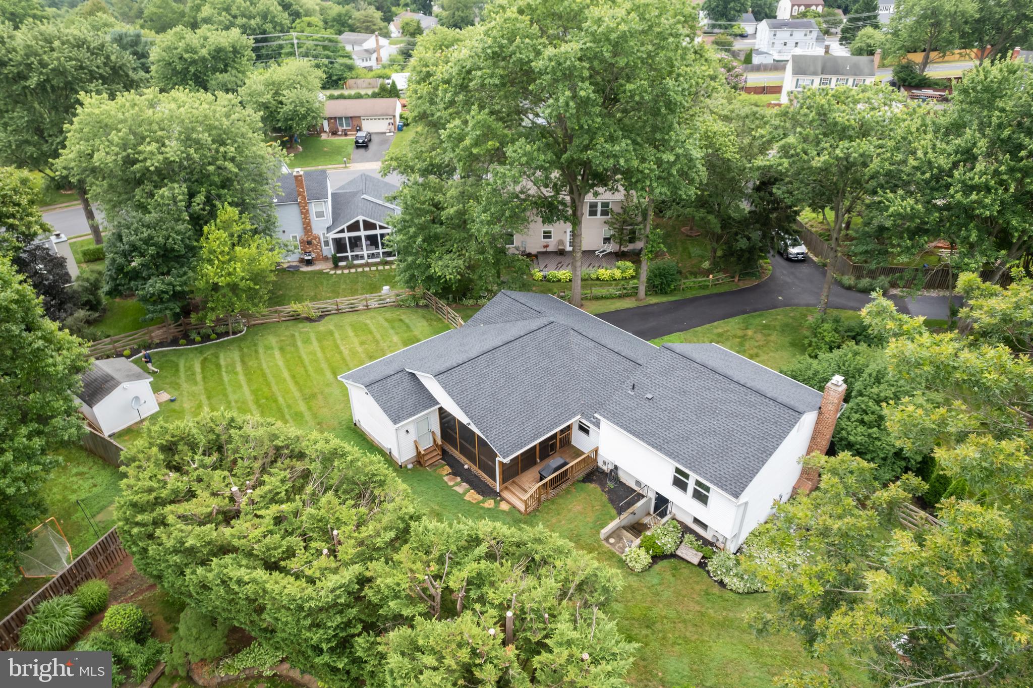 CRESTBROOK - Residential Lease