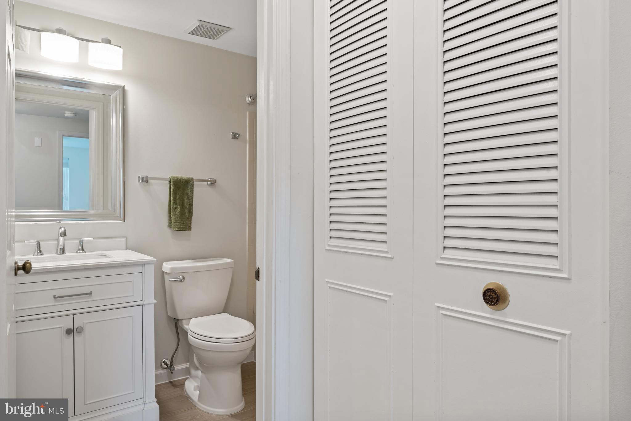 CRESTBROOK - Residential Lease