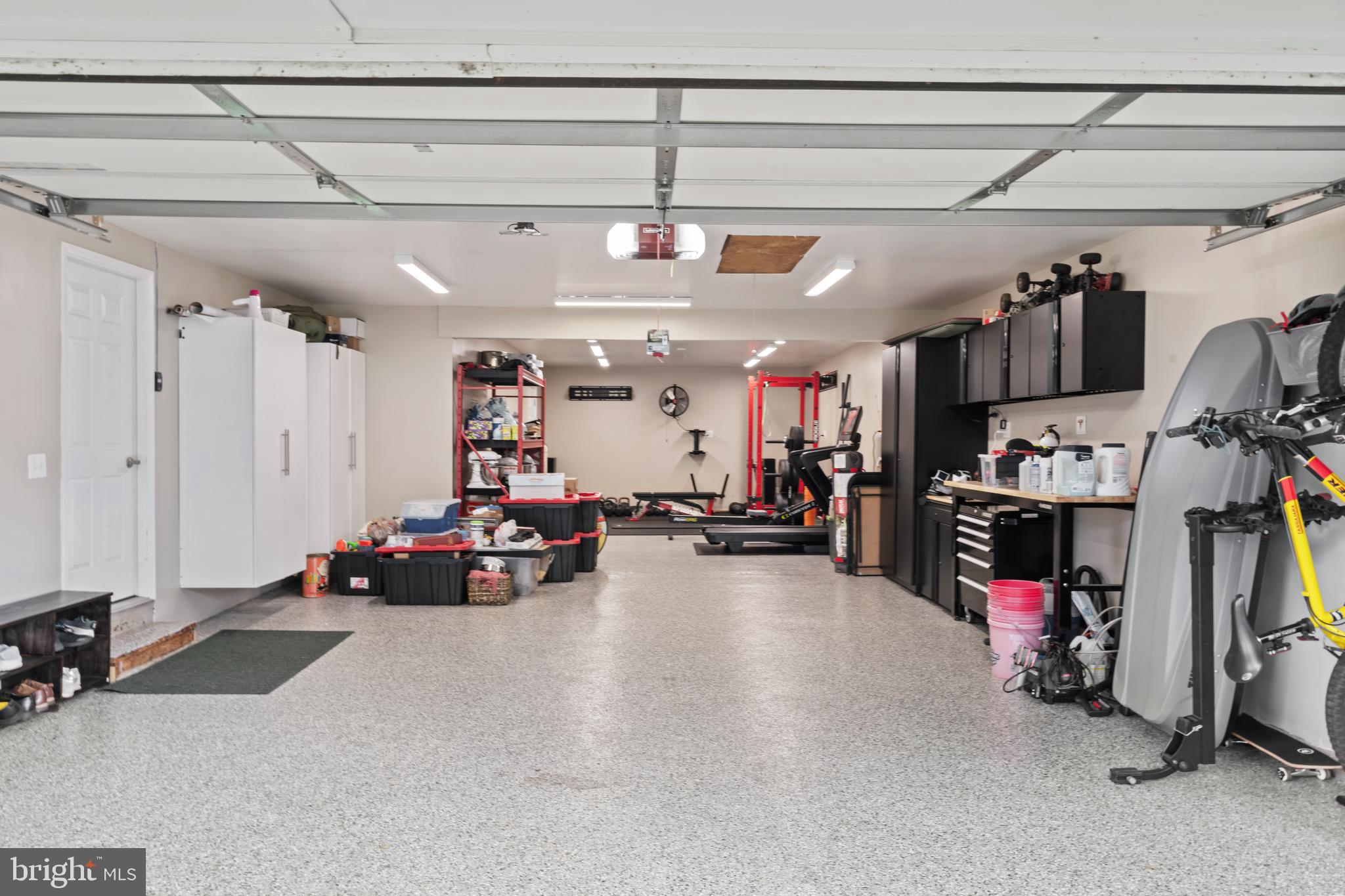 CRESTBROOK - Residential Lease