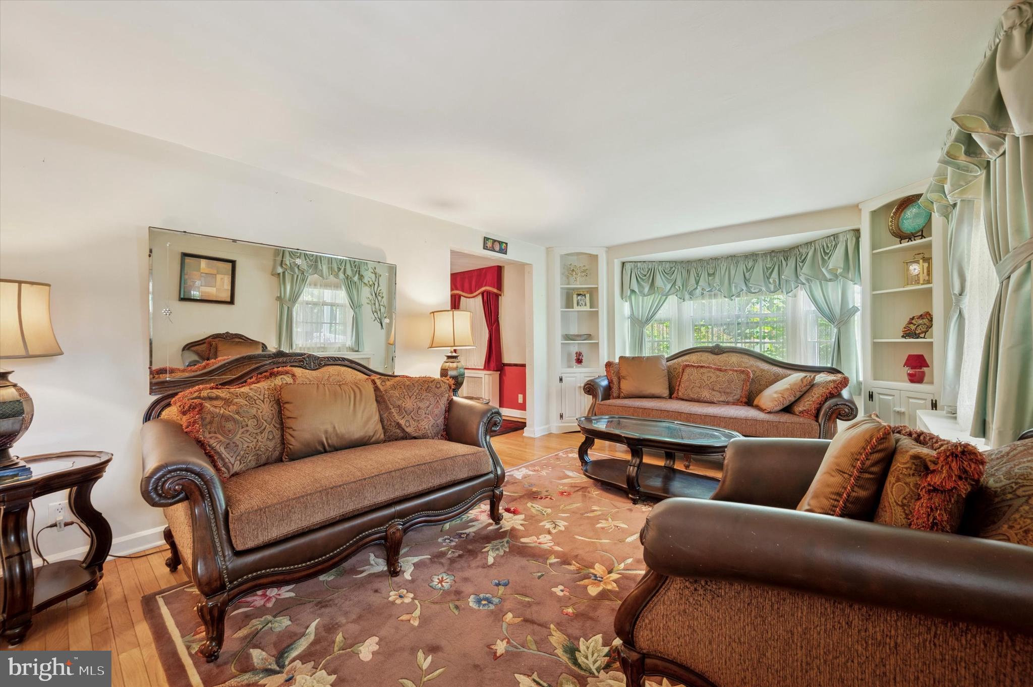 2003 PARKVIEW AVENUE