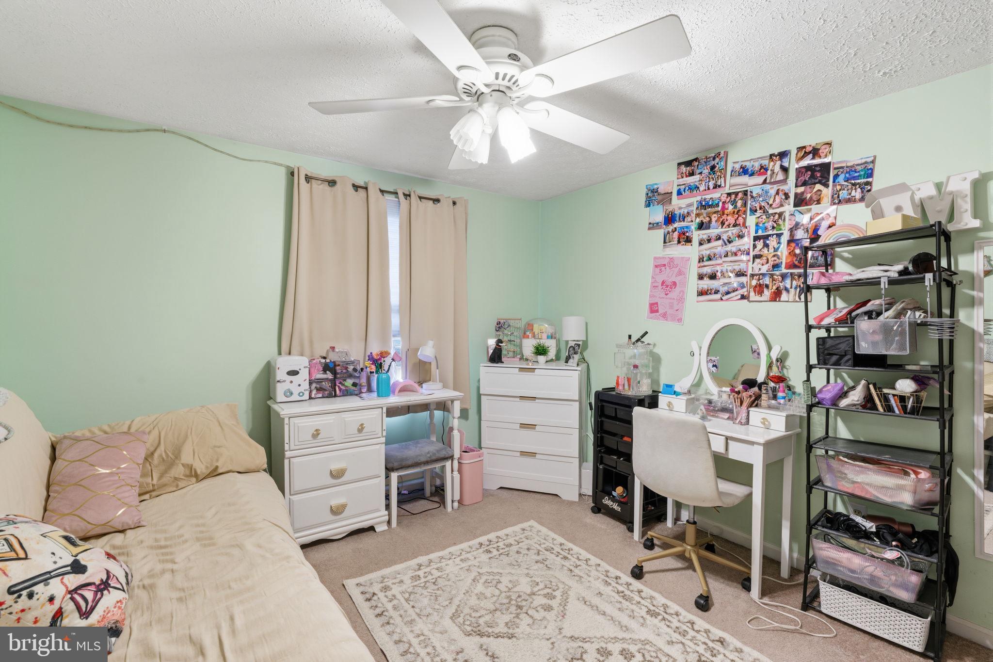 SALEM POINT - Residential