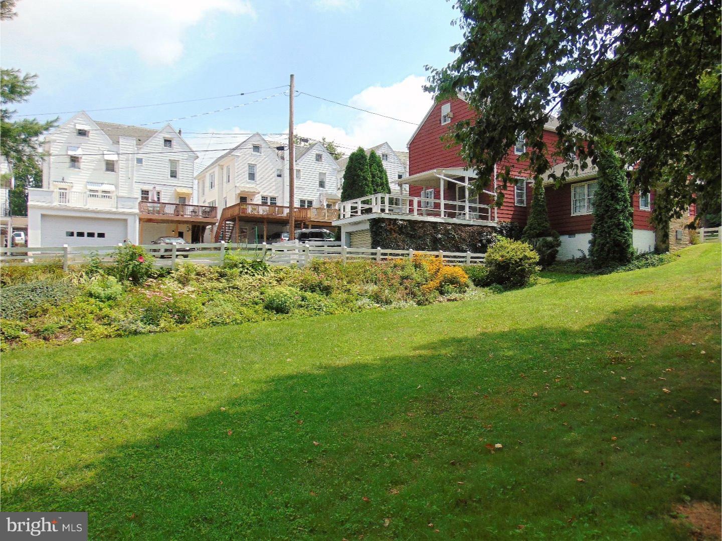 YORKVILLE - Residential