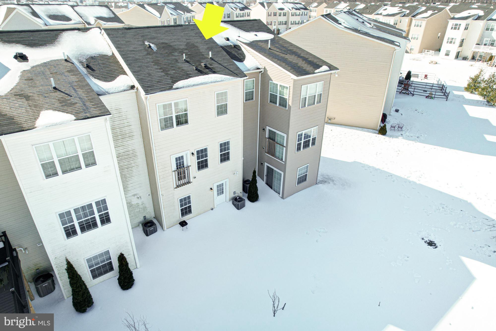 HYETTS CROSSING - Residential