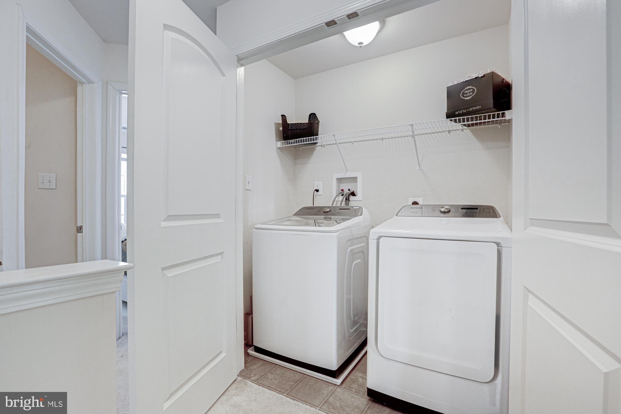 HYETTS CROSSING - Residential