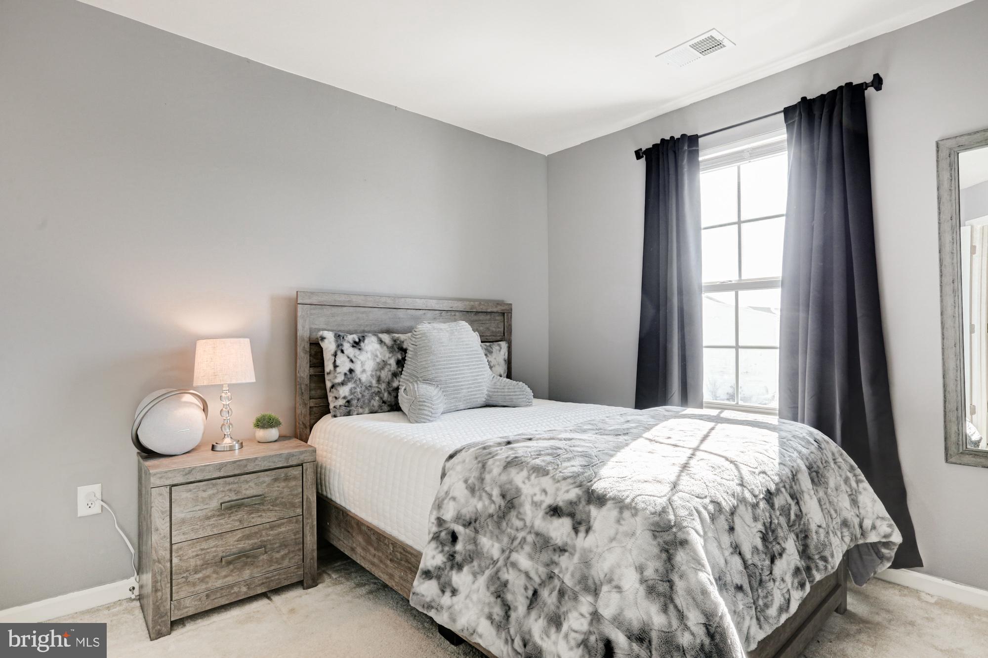 HYETTS CROSSING - Residential