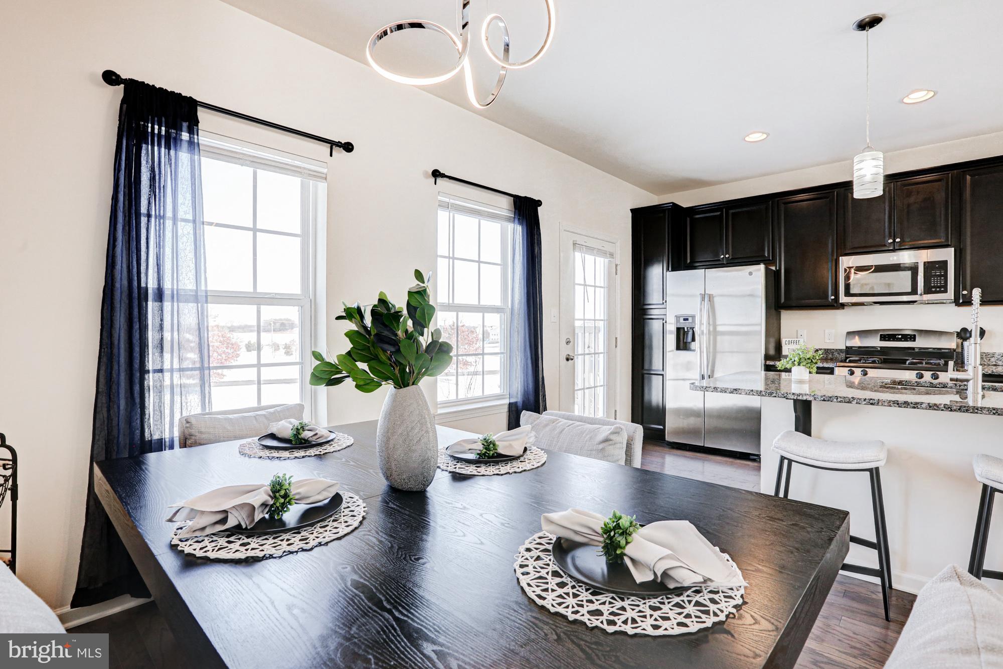 HYETTS CROSSING - Residential