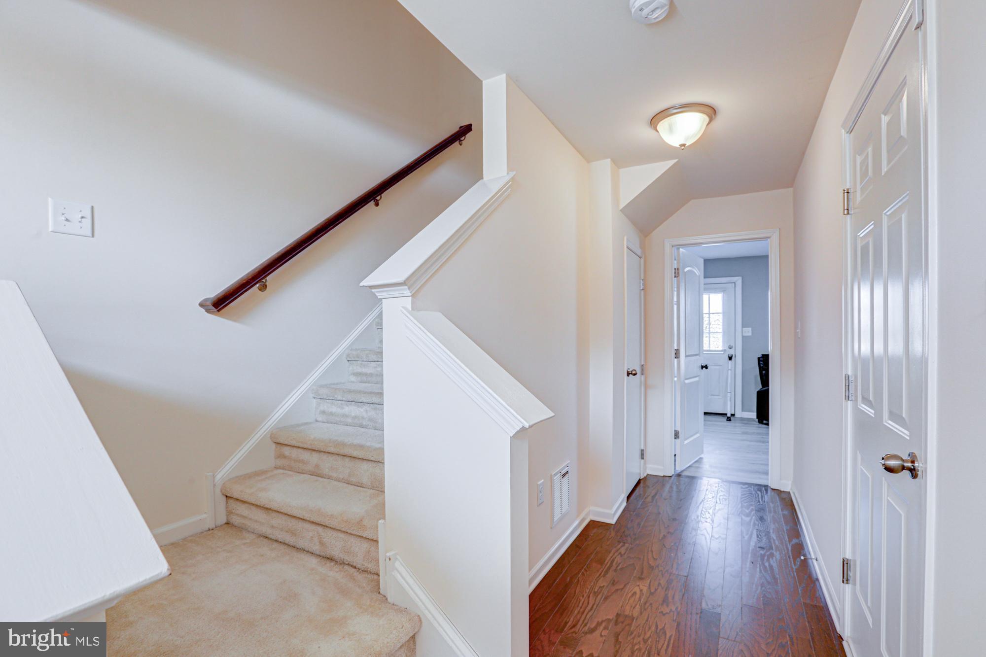 HYETTS CROSSING - Residential