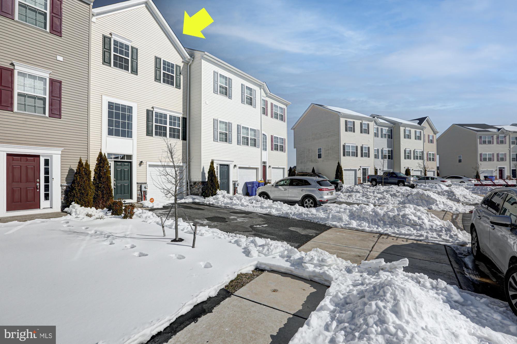 HYETTS CROSSING - Residential