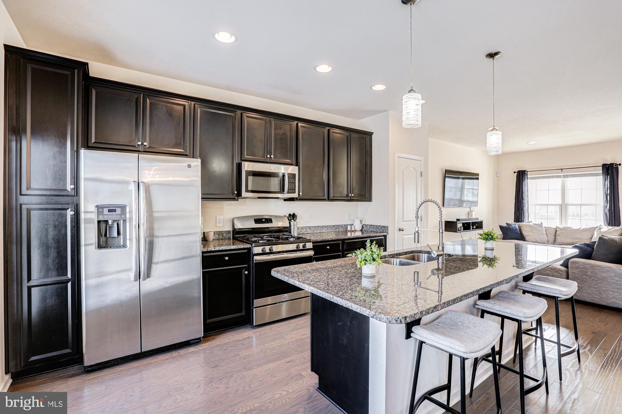 HYETTS CROSSING - Residential