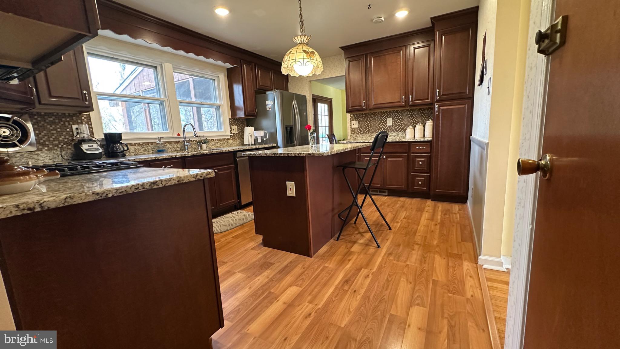 8539 BRYN MAWR AVENUE