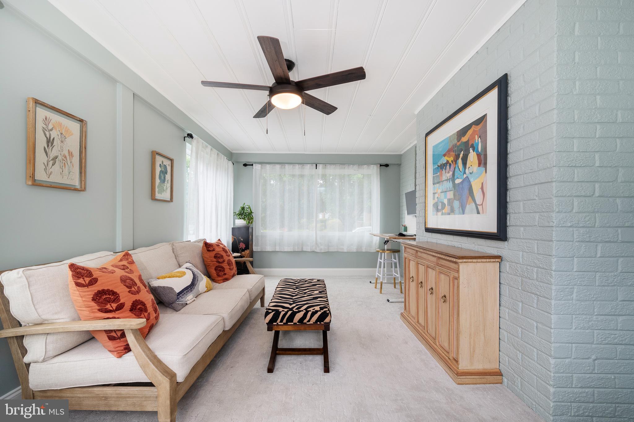 NORTH HILLS - Residential