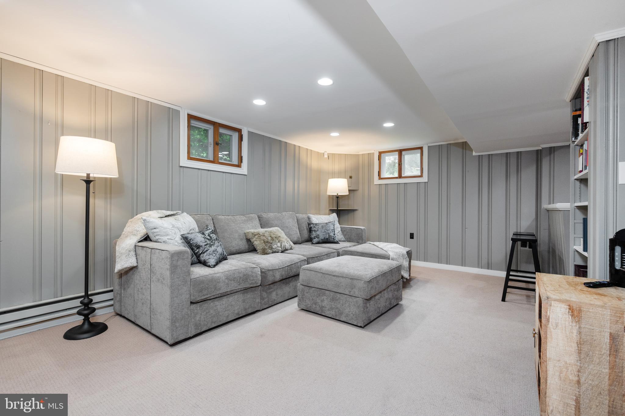 NORTH HILLS - Residential