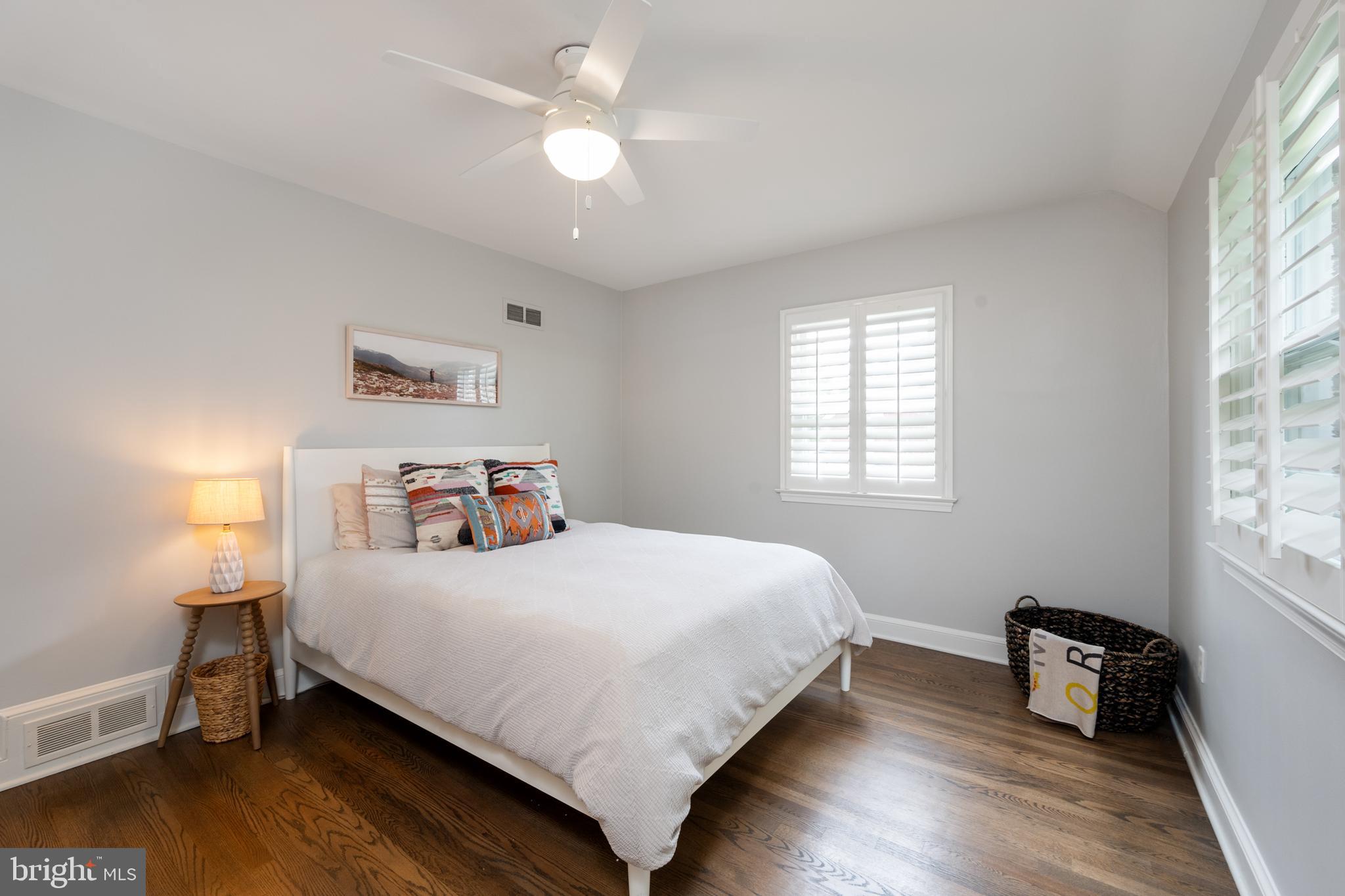 NORTH HILLS - Residential