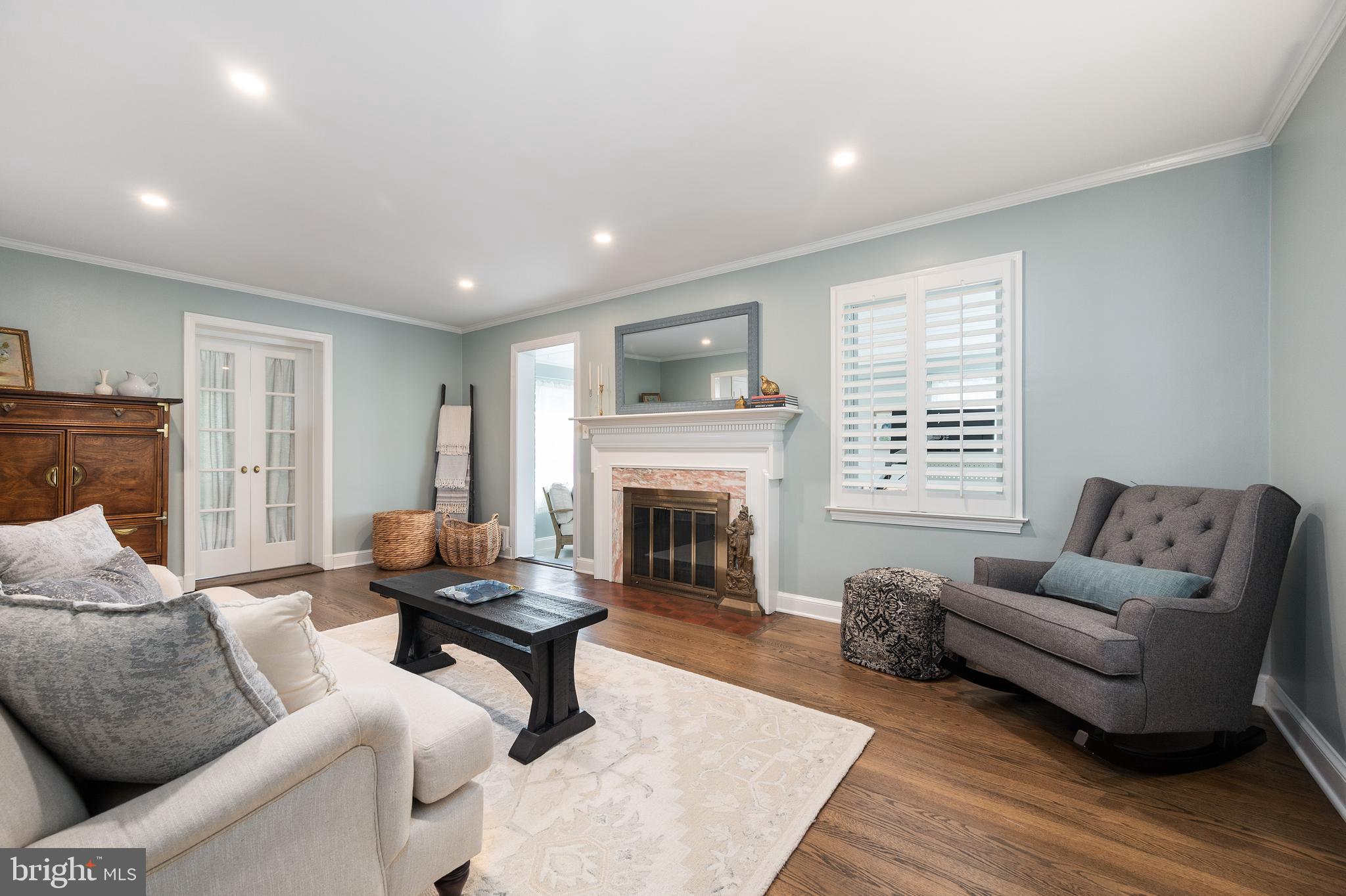 NORTH HILLS - Residential