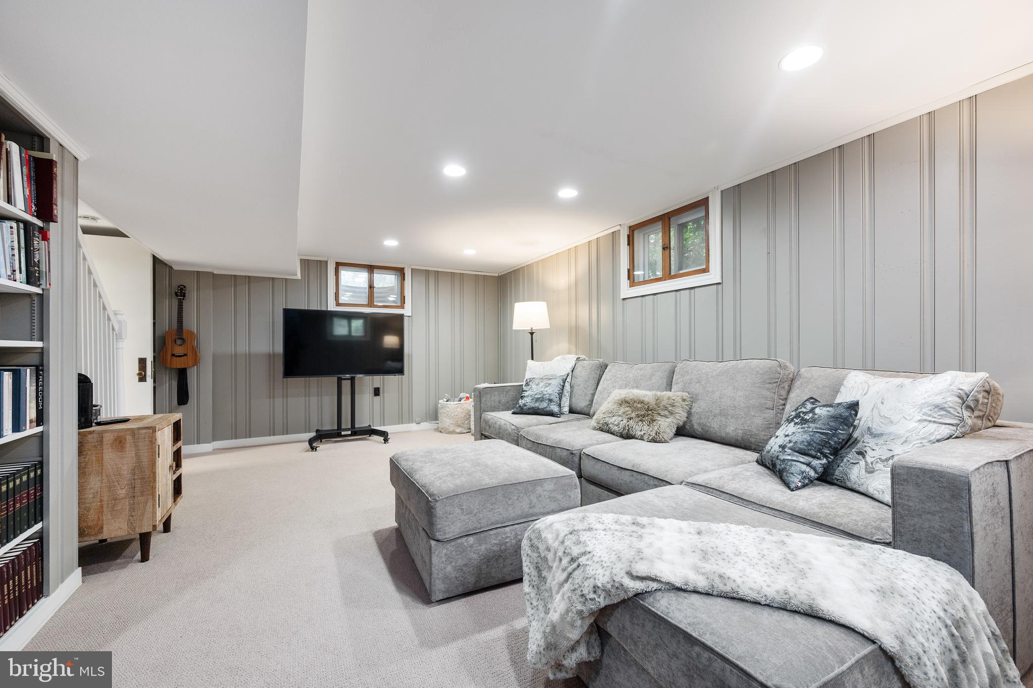 NORTH HILLS - Residential