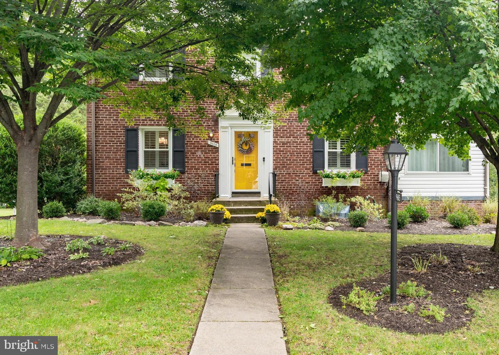 NORTH HILLS - Residential