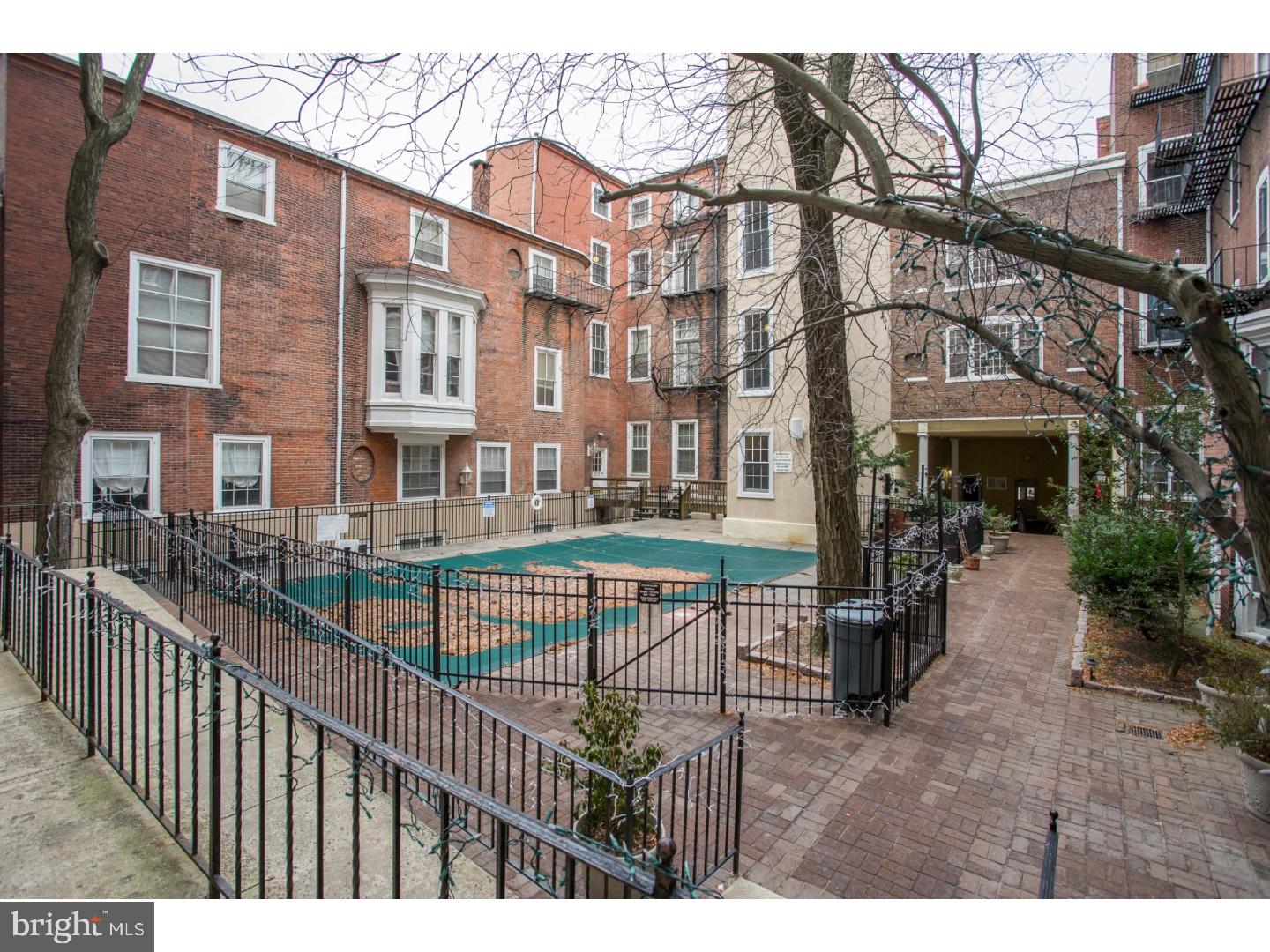 WASHINGTON SQ WEST - Residential